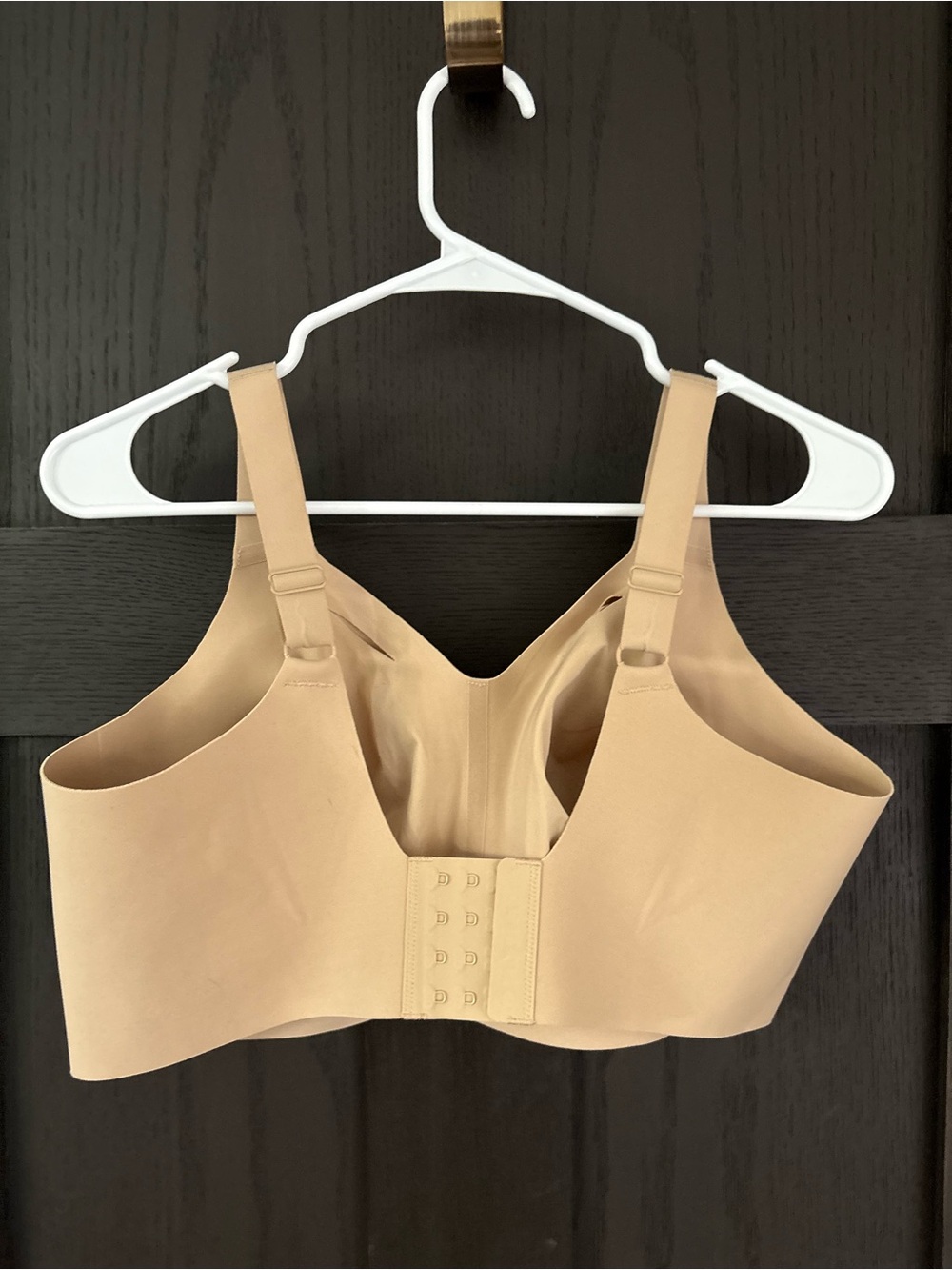 Evelyn and Bobbie the beyond bra - Picture 2 of 5